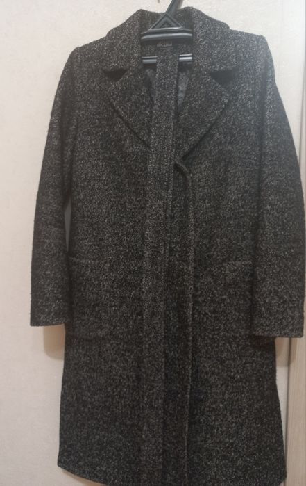 Продам пальто  весна осень