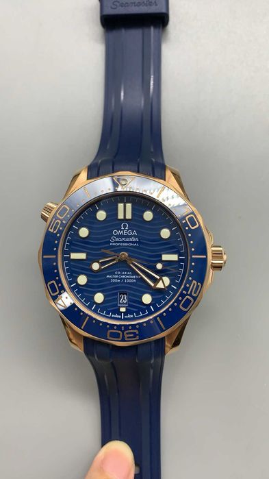 Omega seamaster diver 300m златно/синьо