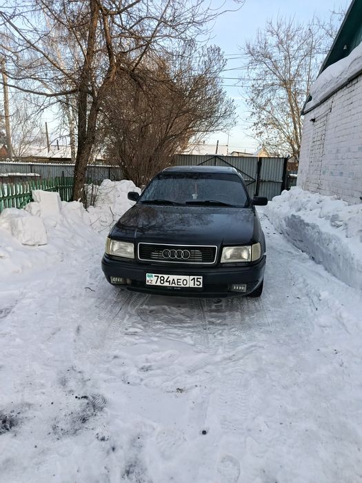 Продам или обменяю на ниву Ауди 100 с4 в хорошем состоянии 2.6 контрак