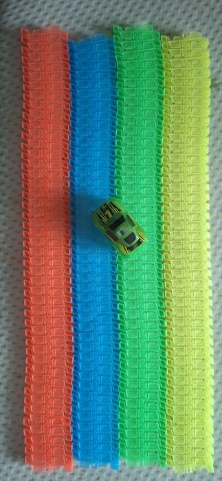 Светеща количка със сглобяема писта