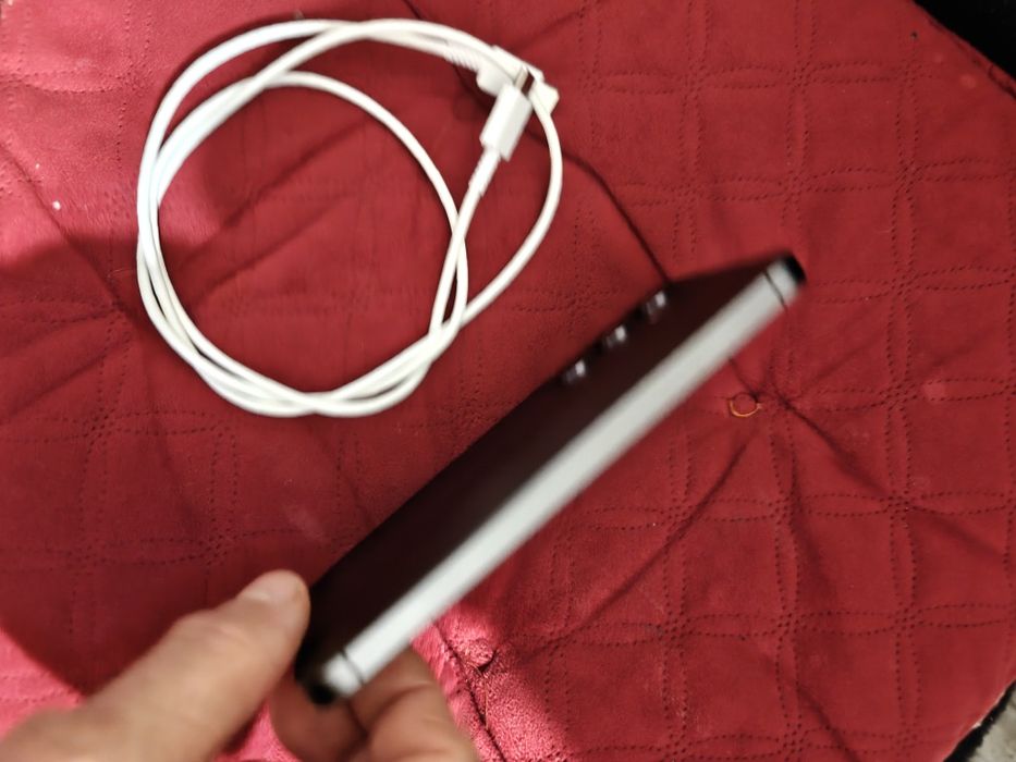 Samsung S24 impecabil