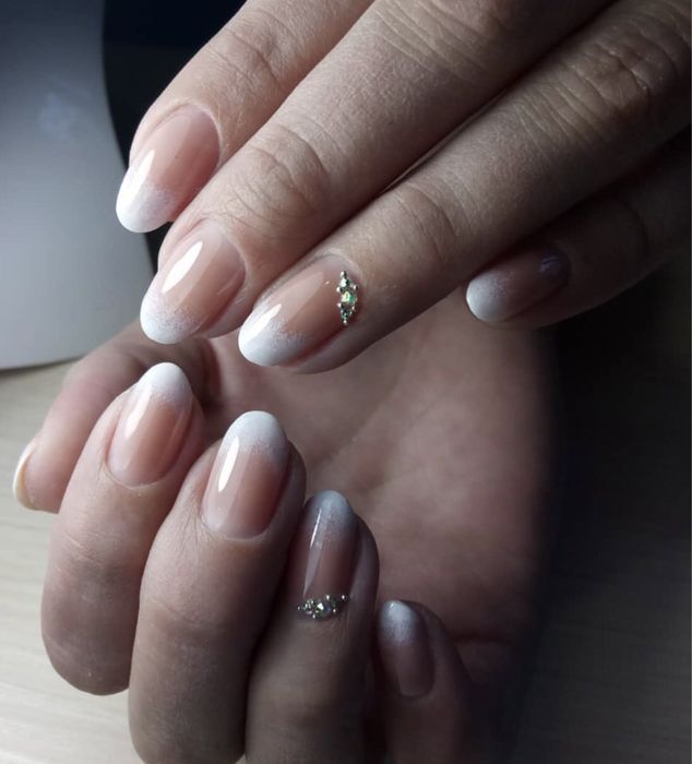 Маникюр, педикюр, шугаринг