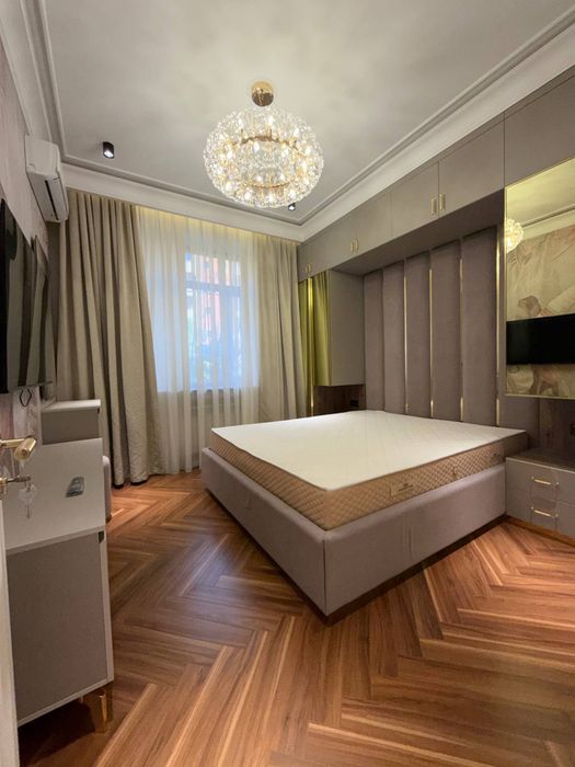 Parisien жк 6/1/8 квартира продается