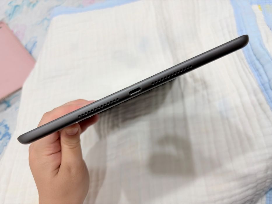 I pad, 8 generation