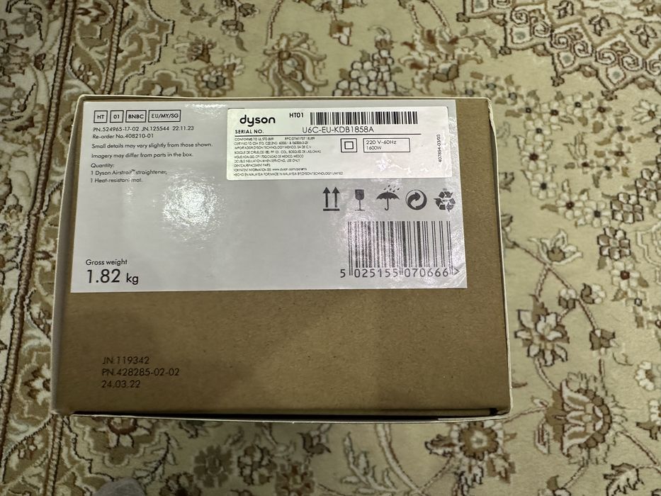 Продаю новый Dyson