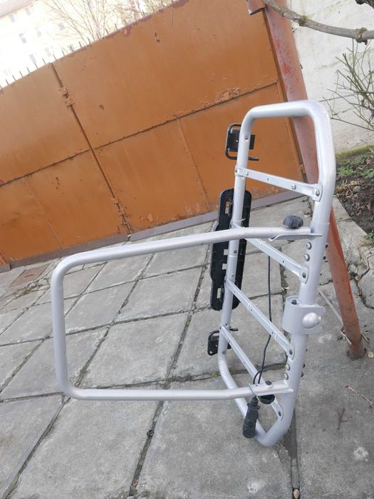 Suport Cadru Thule pentru Biciclete, Fixat pe Carligul Masinii