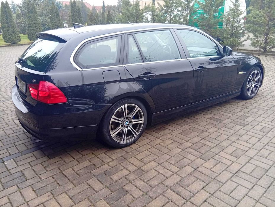 BMW 320d 2.0 Diesel 143 Cp 2012 M-packet