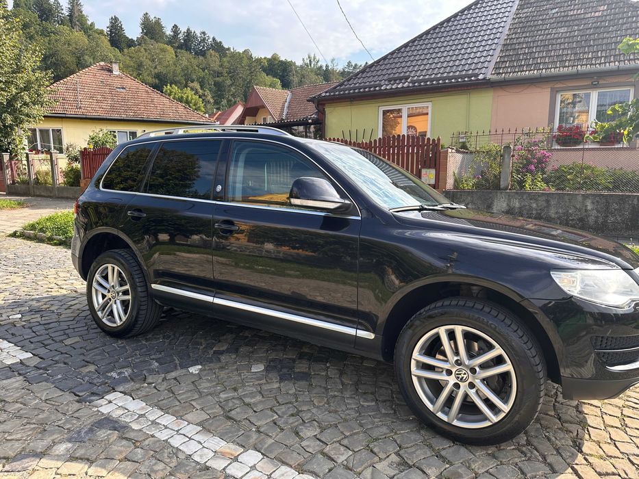 VOLKSWAGEN Touareg 0 — imagine 2
