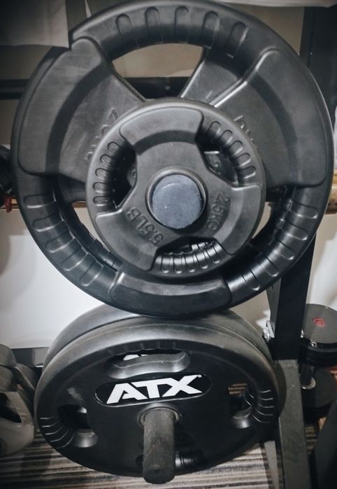 Различни видове и кг. олимпийски дискове