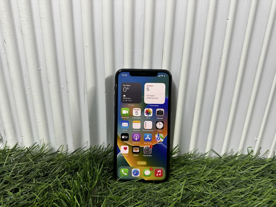 телефон Iphone 11 pro 64 gb