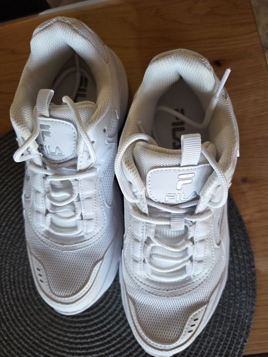 Маратонки "Аsics GEL" и маратонки" FILA"