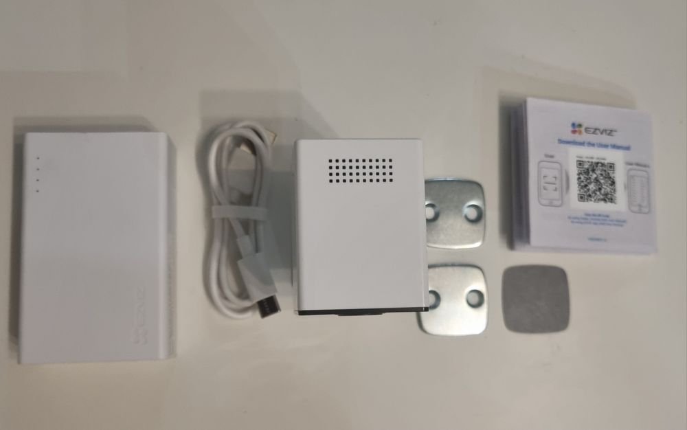 Камера EZVIZ CB2 4G Smart Home Battery Camera