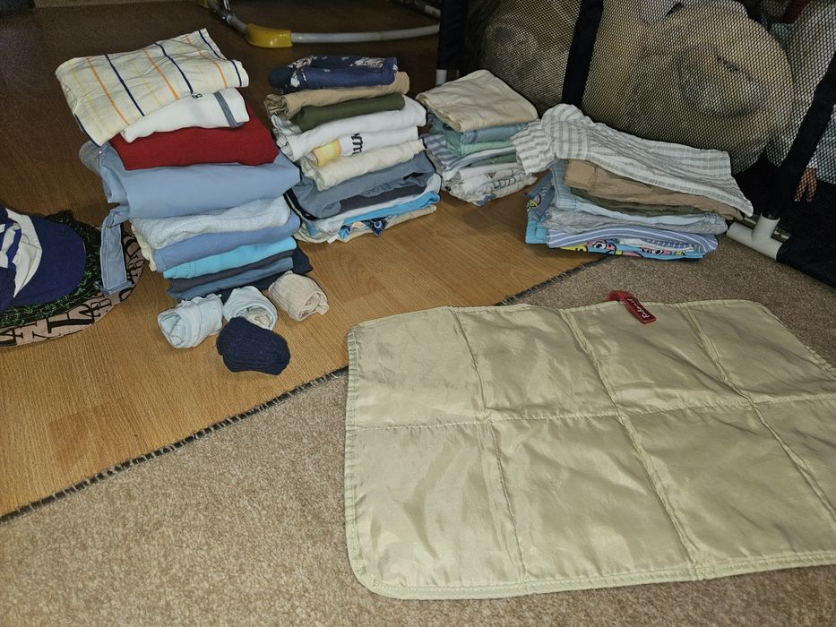 Зимни и Летни бебешки дрешки за момче 6-12м.