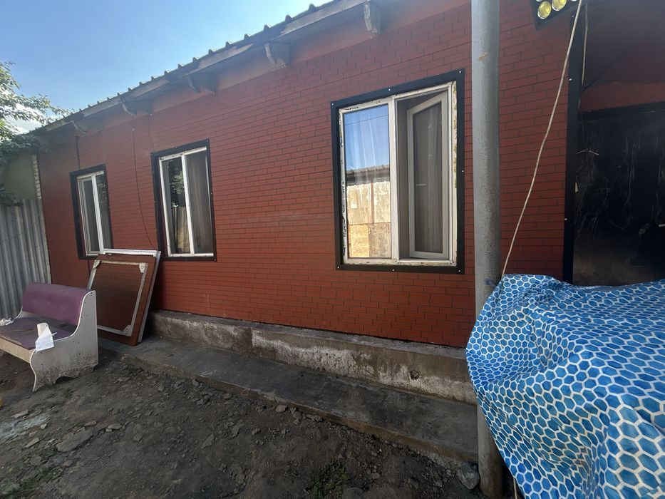 Продам дом в поселке Бескайнар