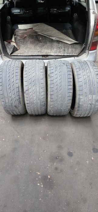 Гуми 2бр 245/45/19 - 2бр  275/40/19
