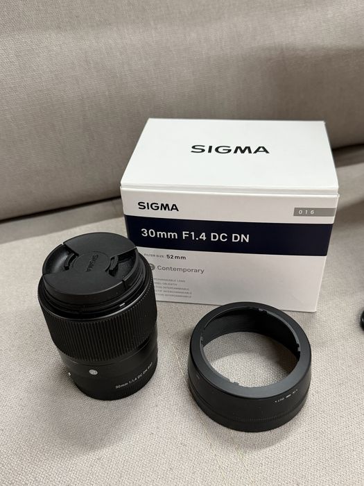 Объектив sigma 30 mm / f 1.4