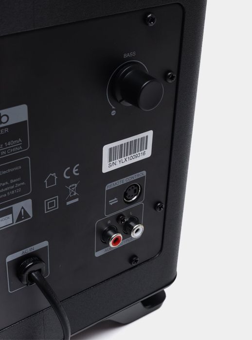 Yengi holatda chuqur bassga ega