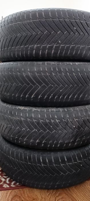 Продам шины 195/65/15