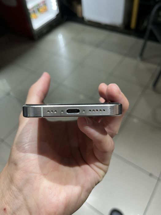 Iphone 15pro 128gb
