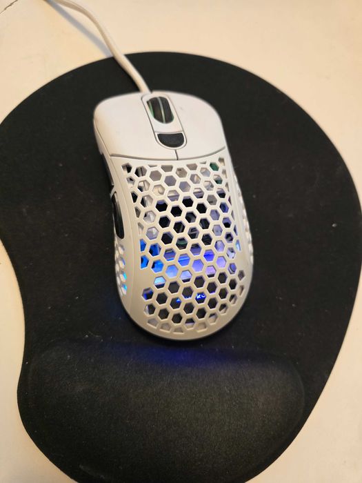 Mouse Sharkoon Light² 200 Ultra Lightweight Gaming Mouse , RGB, White