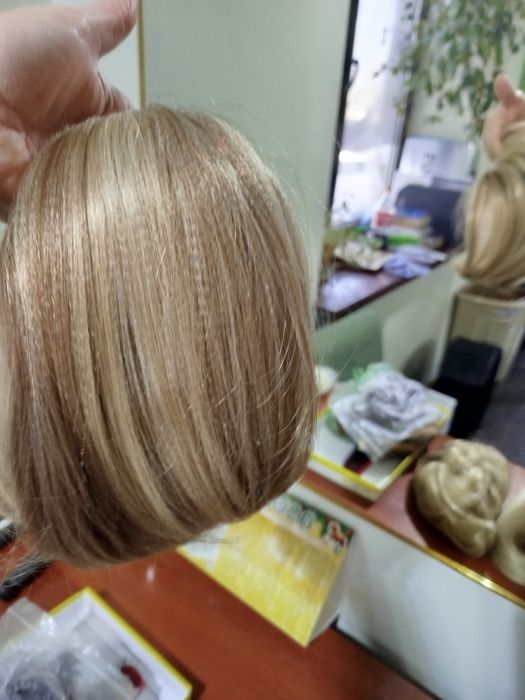 Пастижи, трессы, парики