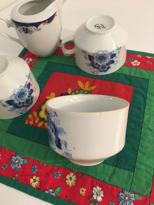 Стари български чаши