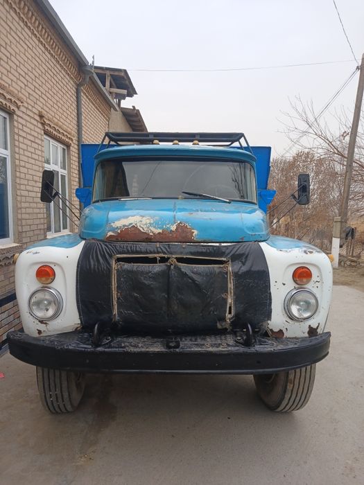 Зил 130 сотилади