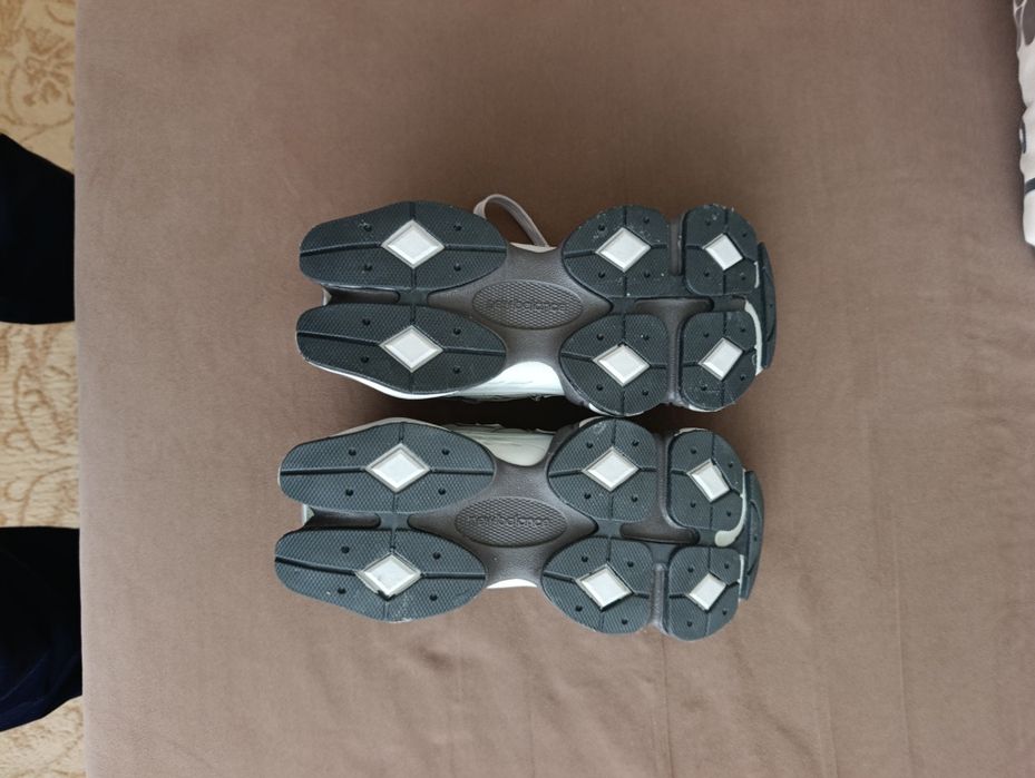 Дамски маратонки New Balance 9060 НОВИ