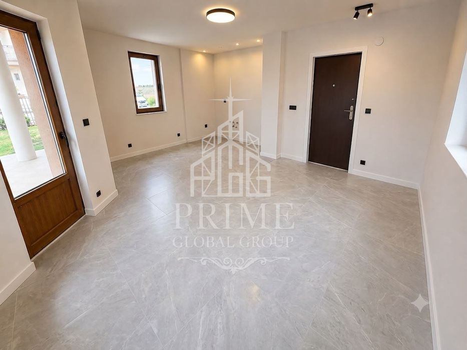 Продава се Къща в Поморие - 192 кв.м за 1459 €/кв.м - Снимка #1