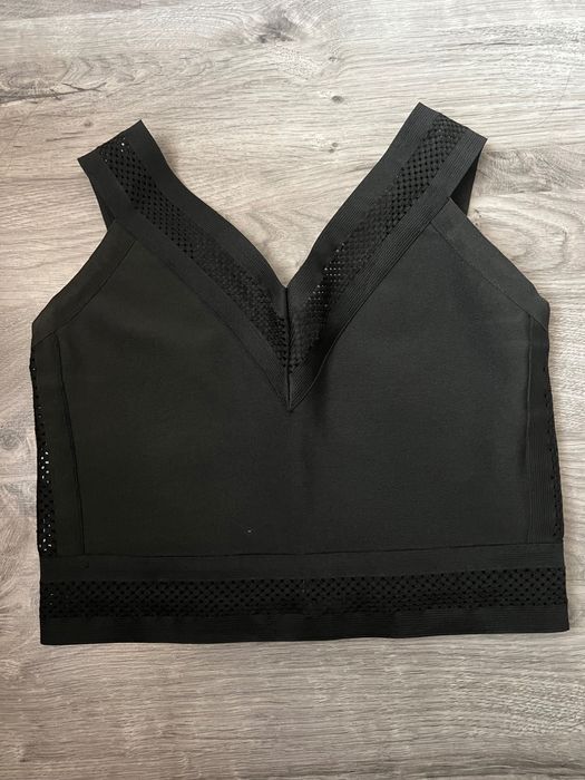 Топ много еластичен