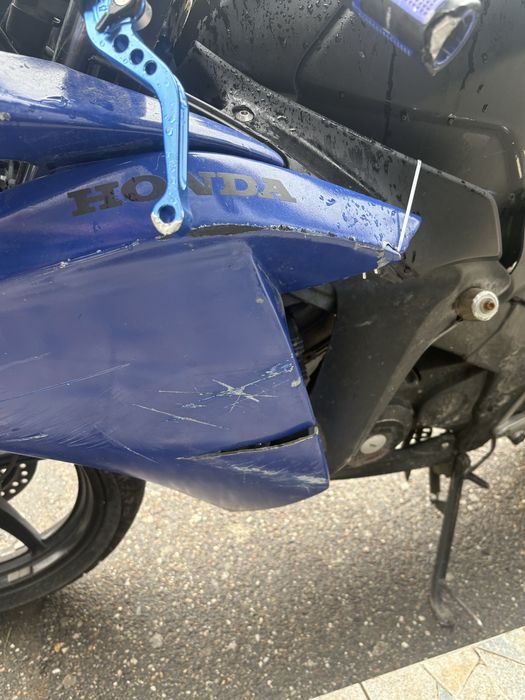 Honda cbr 125r 2011