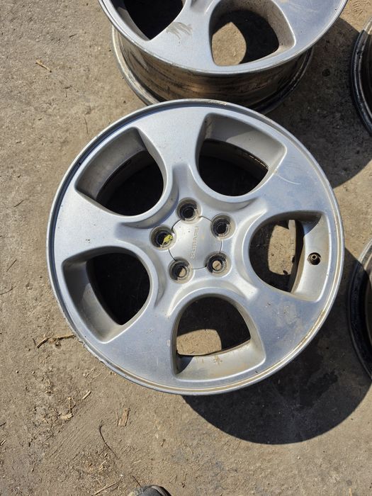 Продавам джанти за subaru 16 5х100