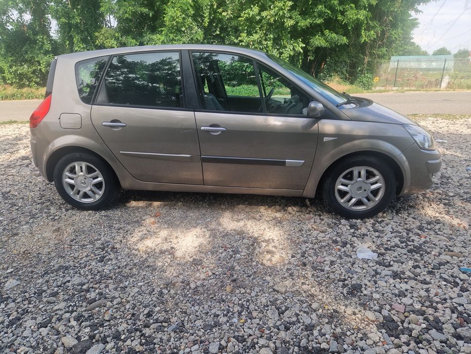 RENAULT Scenic 2010 — imagine 2