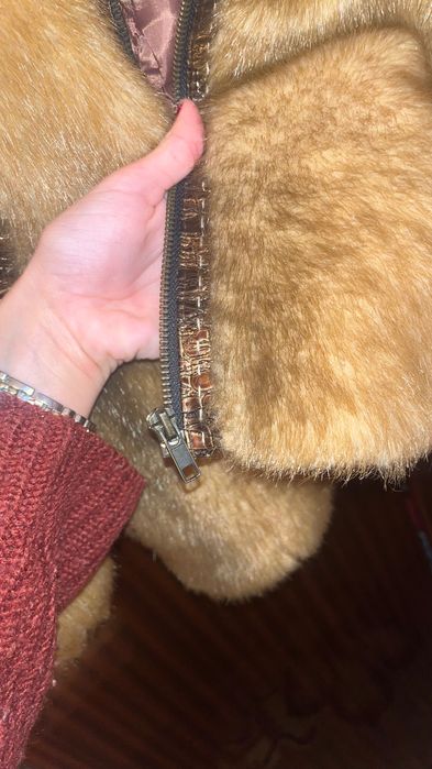 Стилно дамско палто с качулка