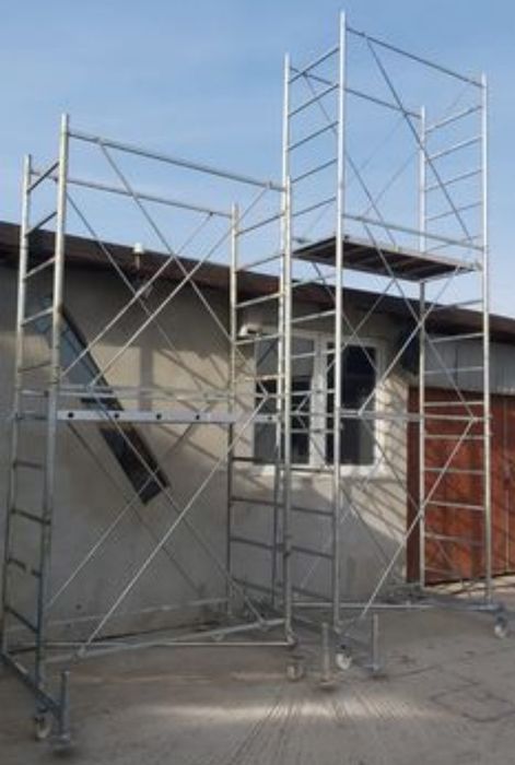 Inchiriez Schela metalica mobila