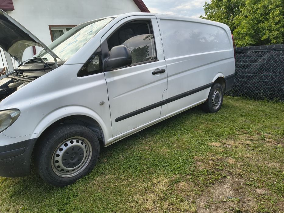 Se vând 3 mașini