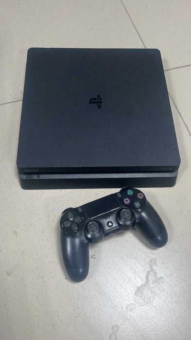 Sony Playstation 4 slim
