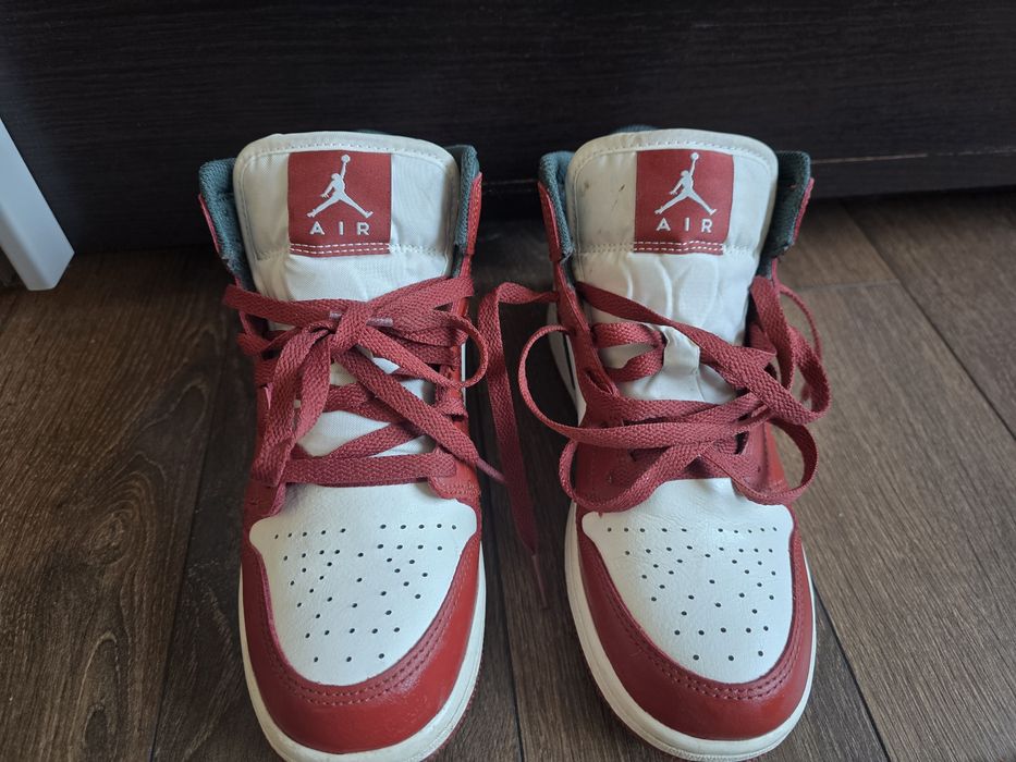 Найк маратонки Air Jordan червени и тъмно зелено
