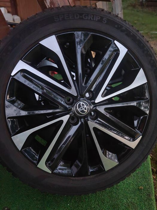 Vând jante TOYOTA AYGO X cu, cauciucuri de iarna
