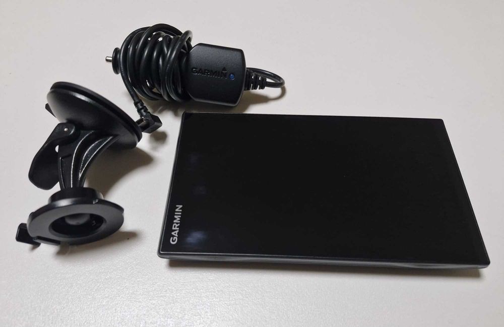 Sistem navigatie Garmin DriveSmart 61 LMT-D