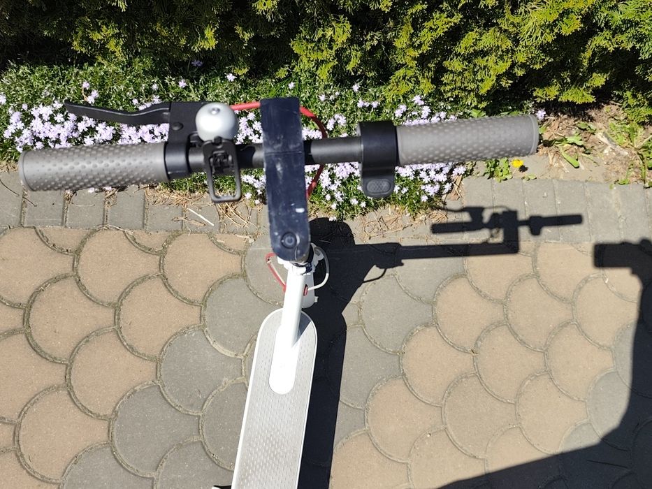 Vând trotinetă Xiaomi m 365 (aproape noua