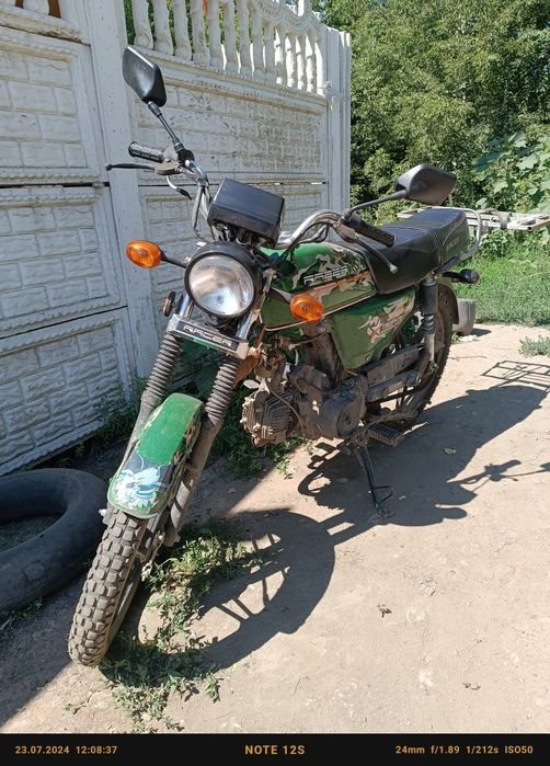Продам мопед Рейсер в хорошем состоянии