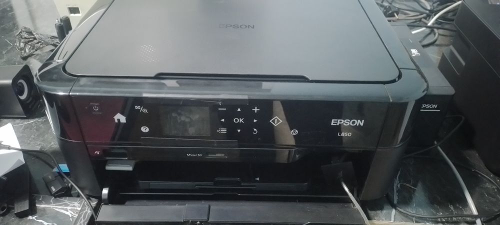 Printerlar sotiladi l850 l3210