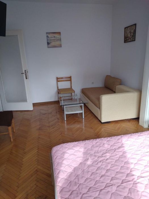 Дава се под наем Едностаен апартамент в София, Славия - 50 кв.м за 460 € - Снимка #1