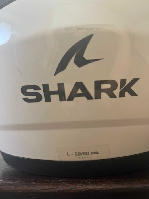 Shark Ridill 2 white gloss