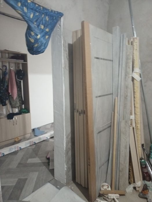 Продам двери б/у
