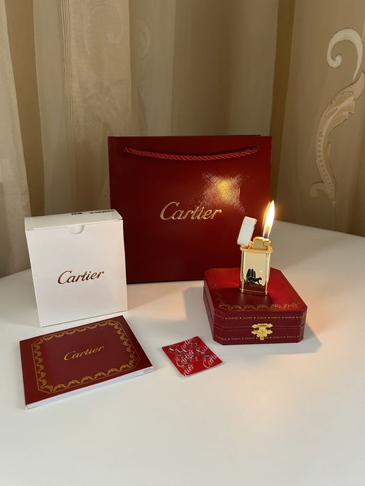 Cartier Panthère запалка с кутия и документи – отлично състояние, оригинал