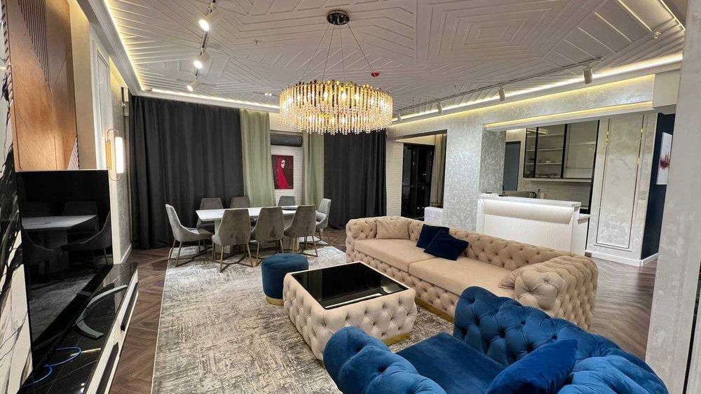 Срочно продается 3 комнатная квартира в Новостройке ЖК "Akay Siti"