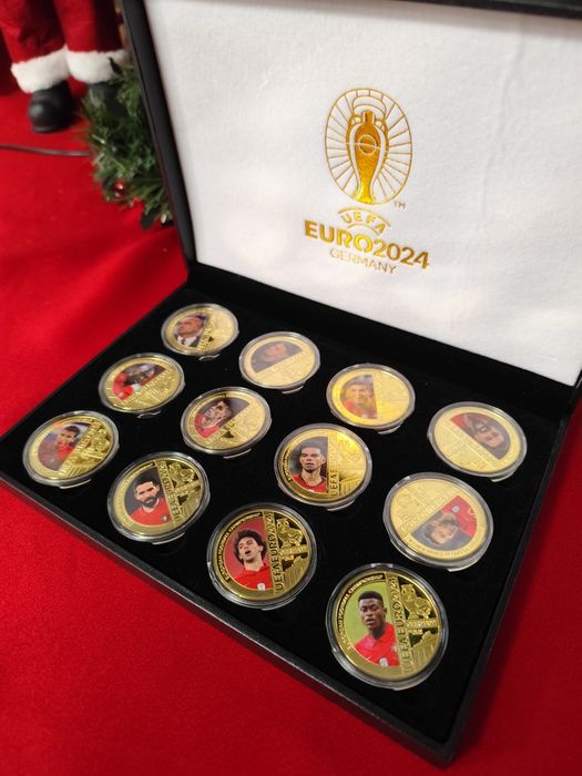 Euro 2024 Germany Лот от 12 плакета с футболисти, в кутия