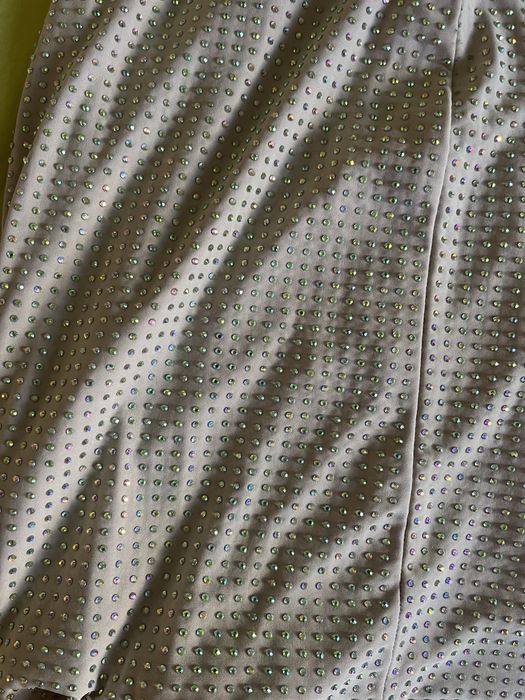 Нова рокля с камъни